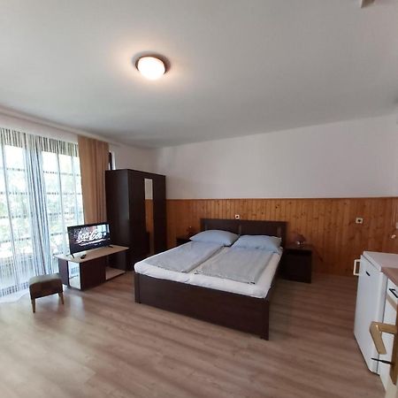Marika-Lak Lägenhet Siófok Exteriör bild