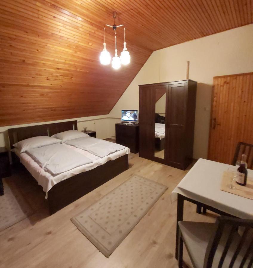 Marika-Lak Lägenhet Siófok Exteriör bild
